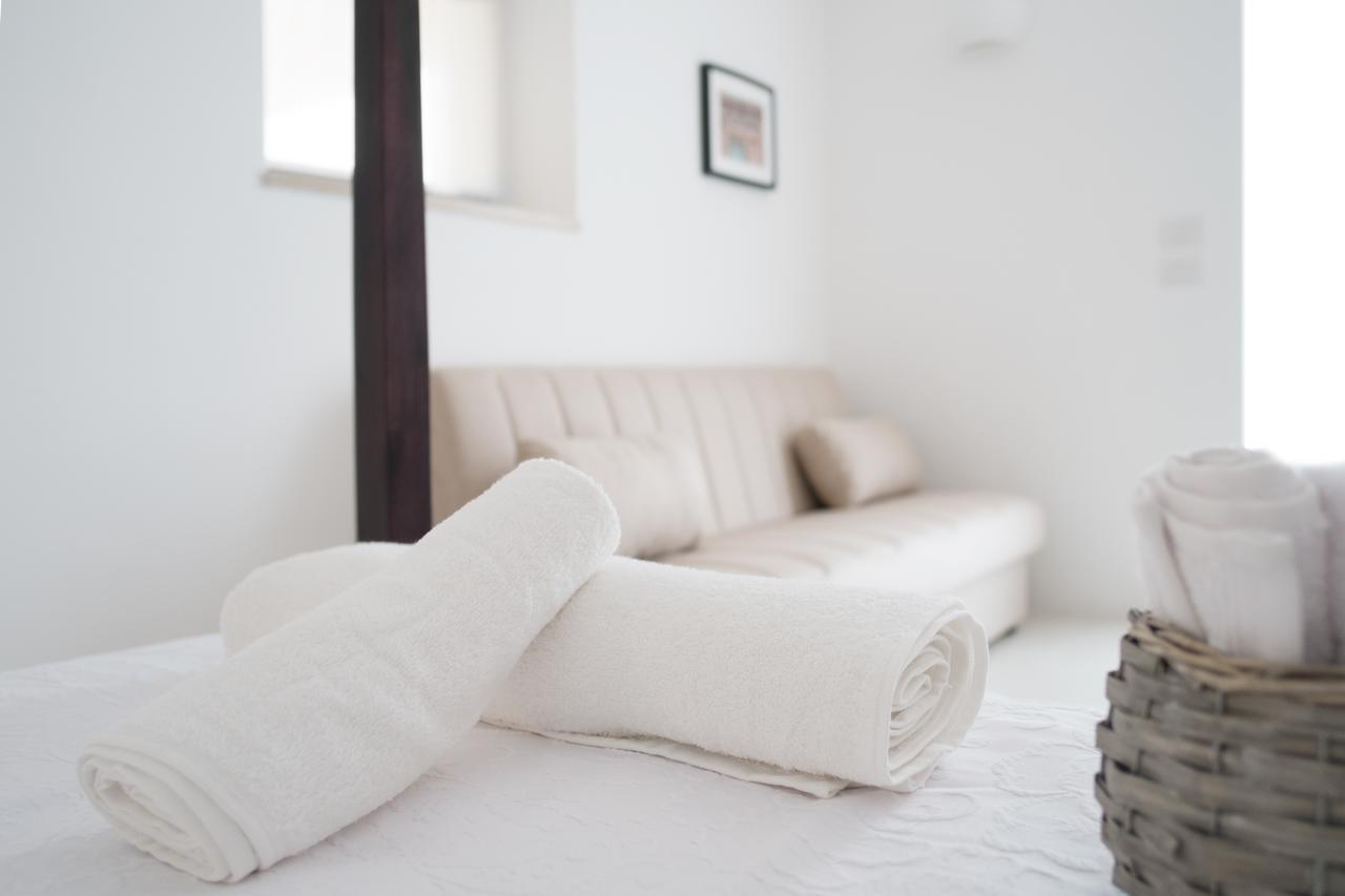 Fikus - The Apulian B&B Ceglie Messapica Zewnętrze zdjęcie